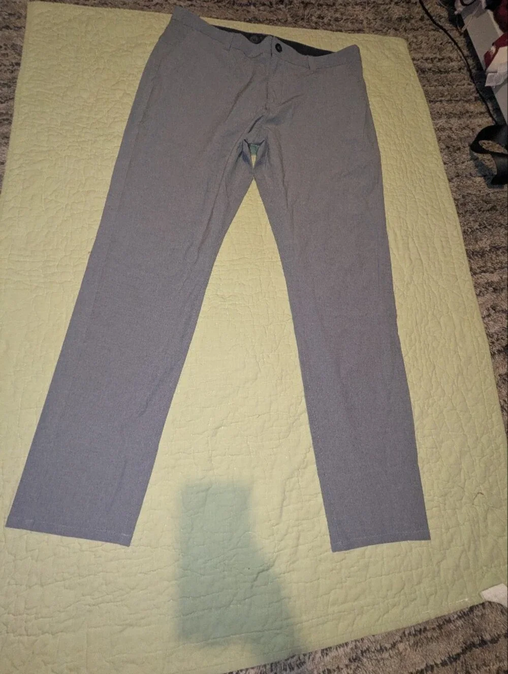 Vuori Men's Skinny Pants in Gray-Blue
